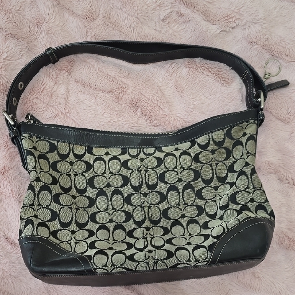 Coach Black and Cream Signature Shoulder Bag